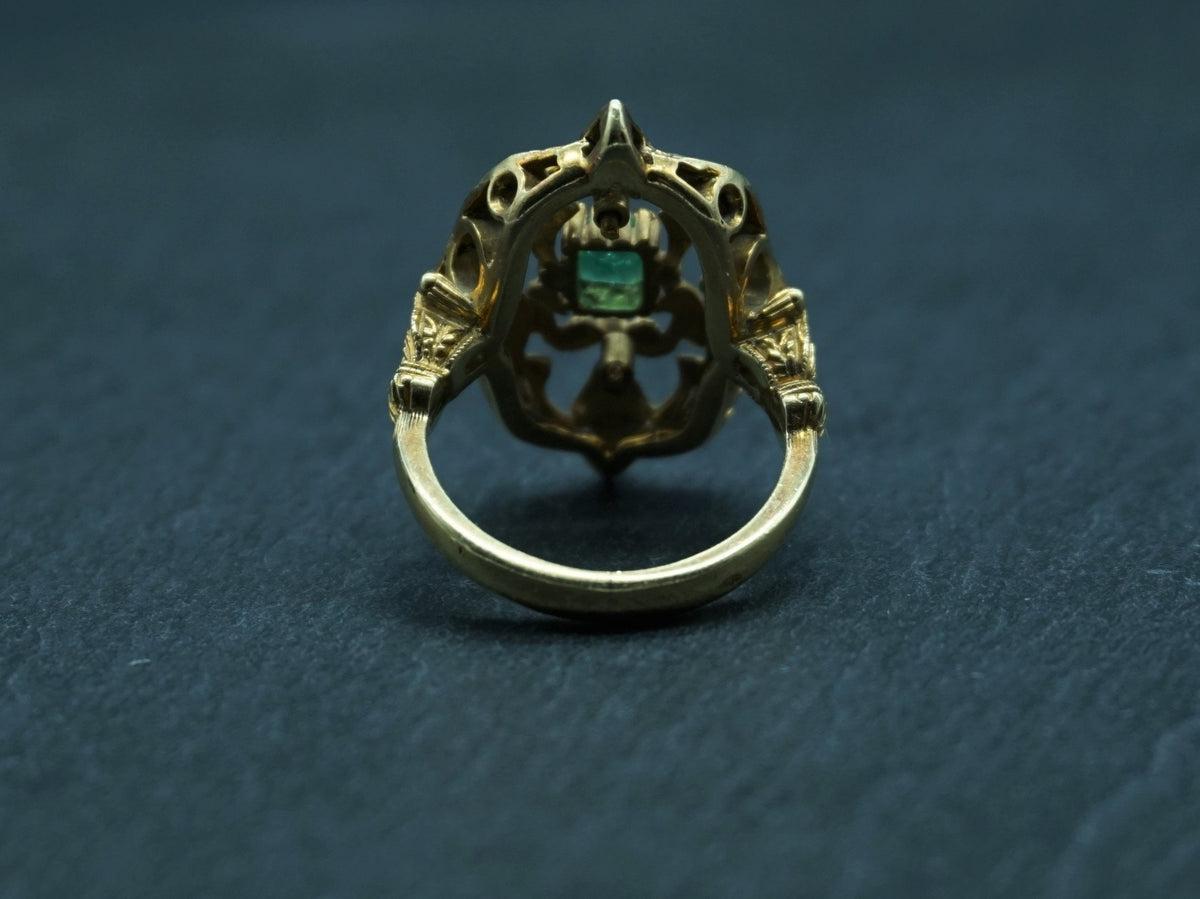 Vintage Emerald Enamel Gold Ring/Antique Style Italian 18K Gold Ring