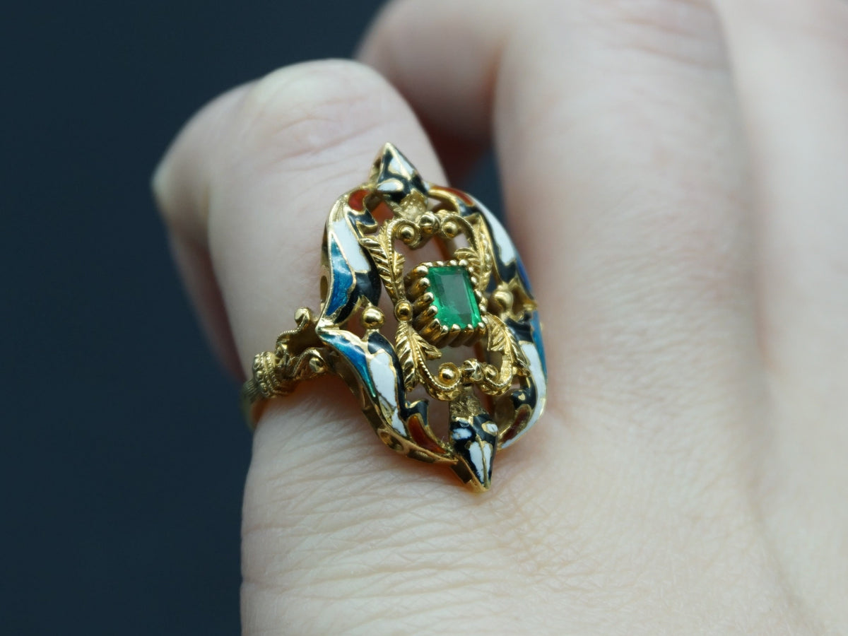 Vintage Emerald Enamel Gold Ring/Antique Style Italian 18K Gold Ring