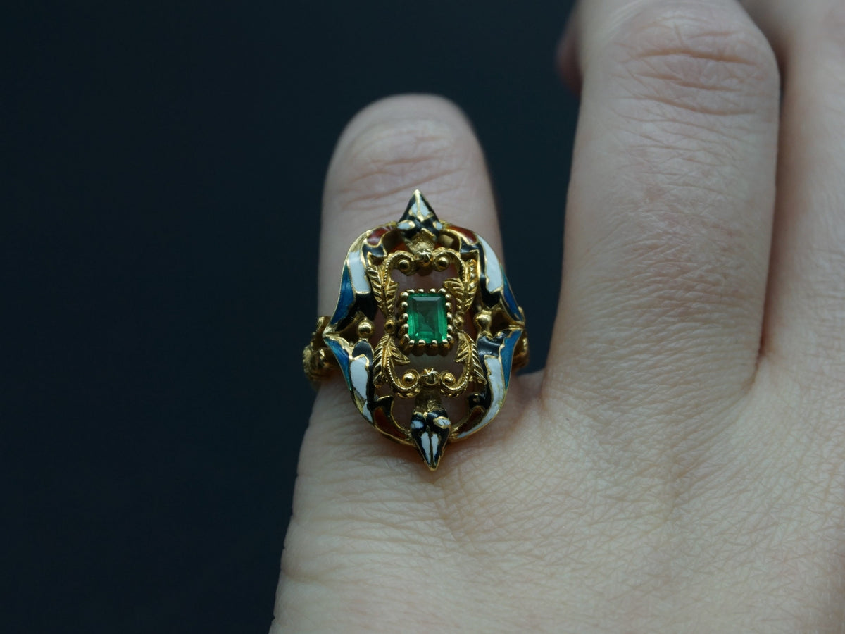 Vintage Emerald Enamel Gold Ring/Antique Style Italian 18K Gold Ring