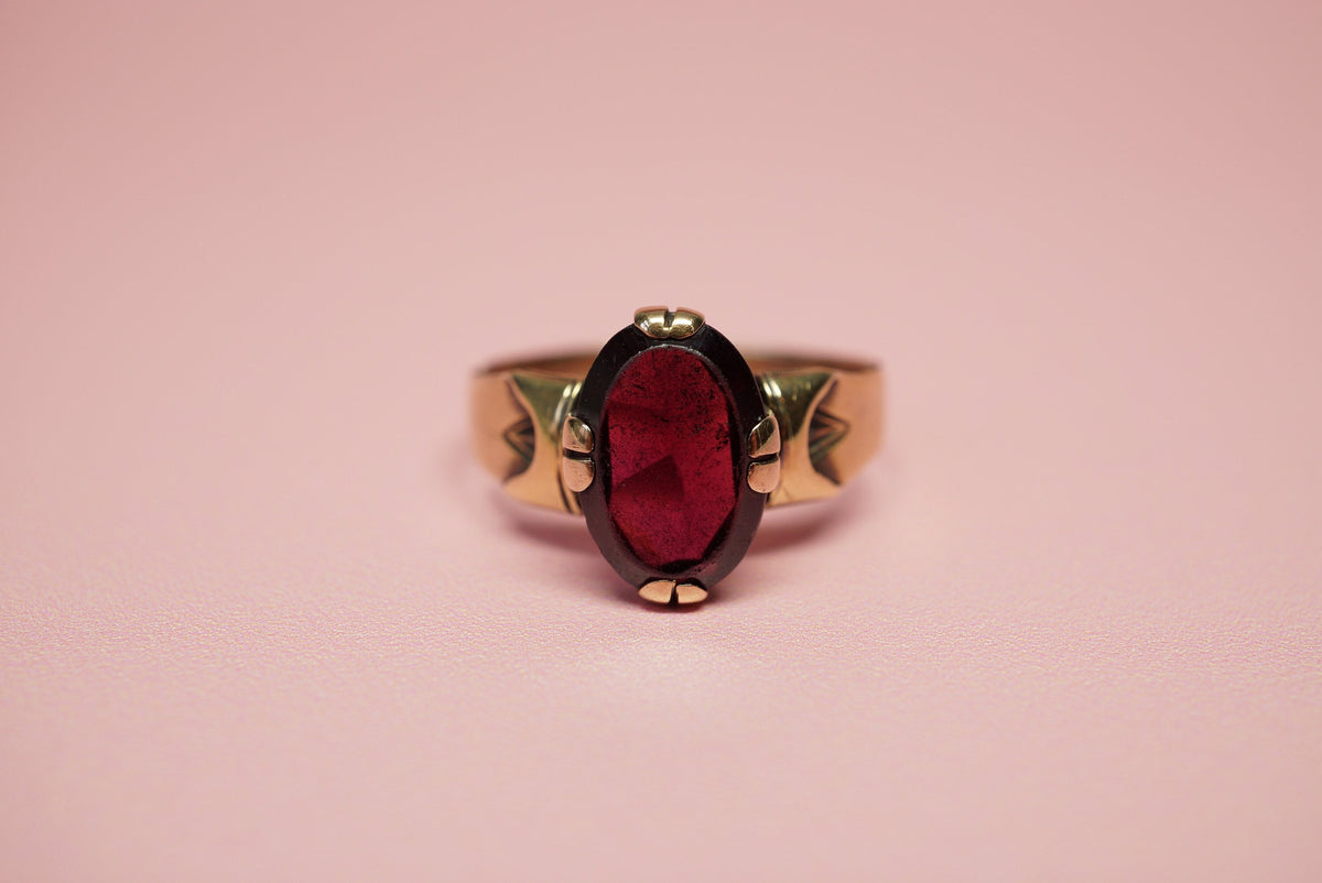 Antique Garnet 8K Gold Signet Ring